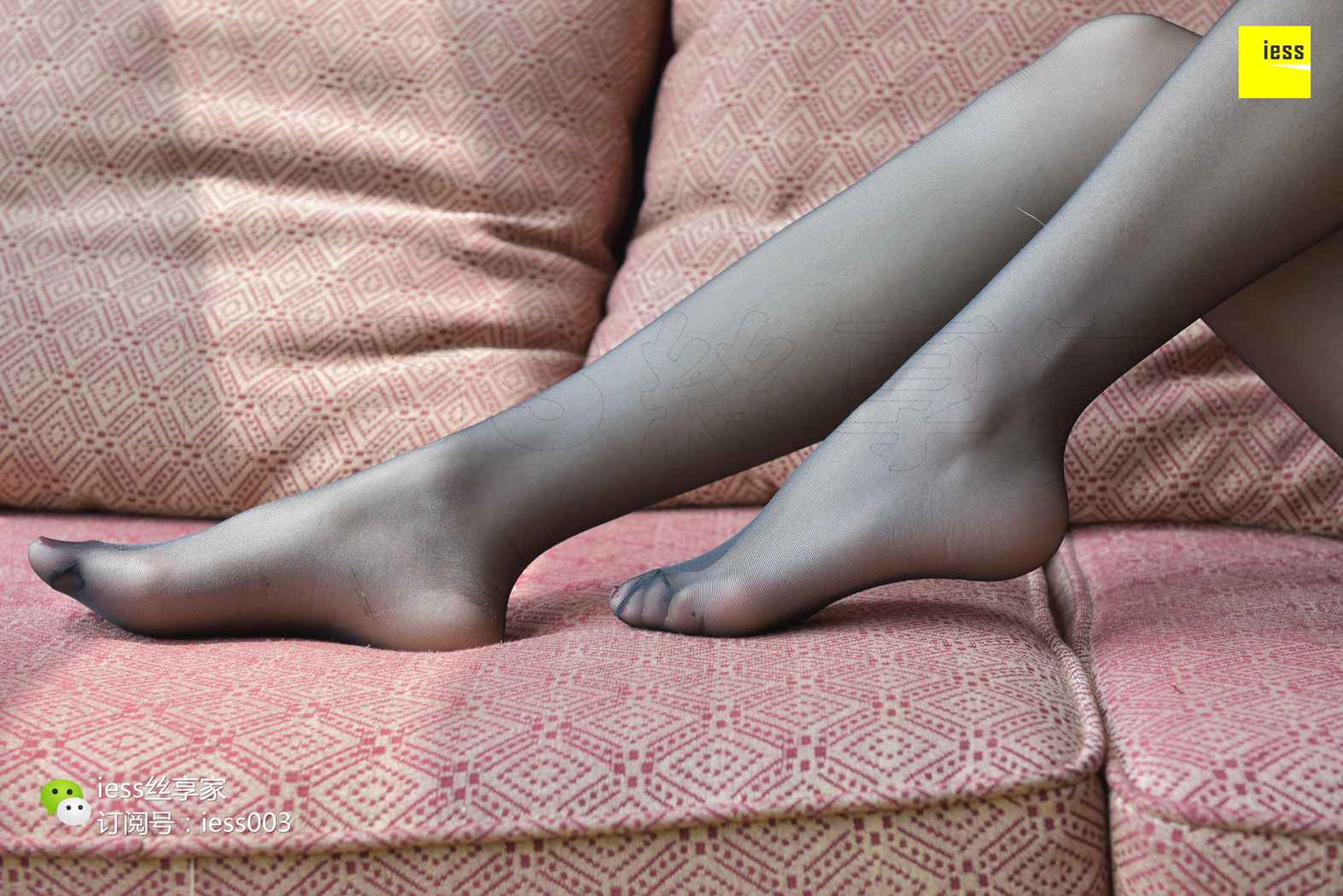 图片[12]-[IESS异思趣向] 2017.10.19 丝享家085：《密会黑丝小白领Ⅱ》七七 在线浏览 – 速更版-美库