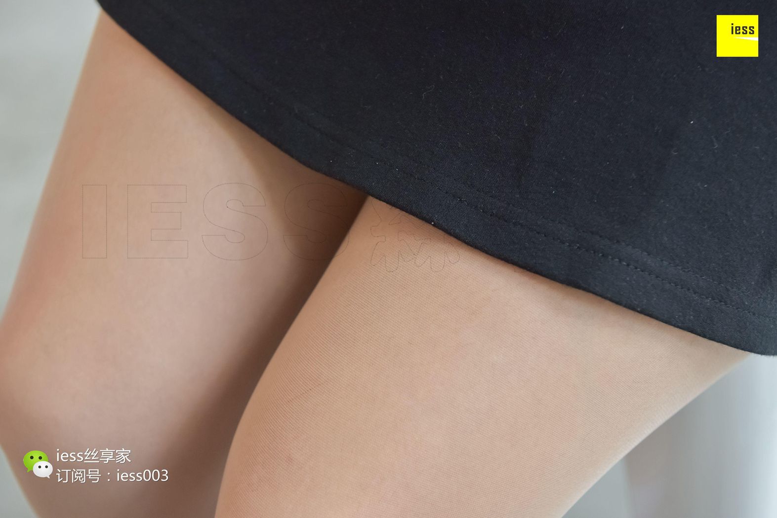 图片[27]-[IESS异思趣向] 2017.10.26 丝享家090：《橱窗里的肉丝美女》文欣 在线浏览 – 速更版-美库