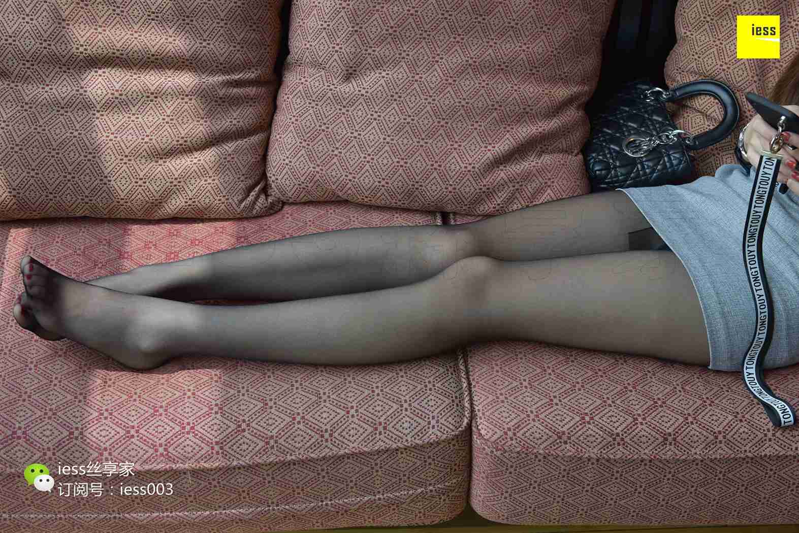 图片[59]-[IESS异思趣向] 2017.10.19 丝享家085：《密会黑丝小白领Ⅱ》七七 在线浏览 – 速更版-美库