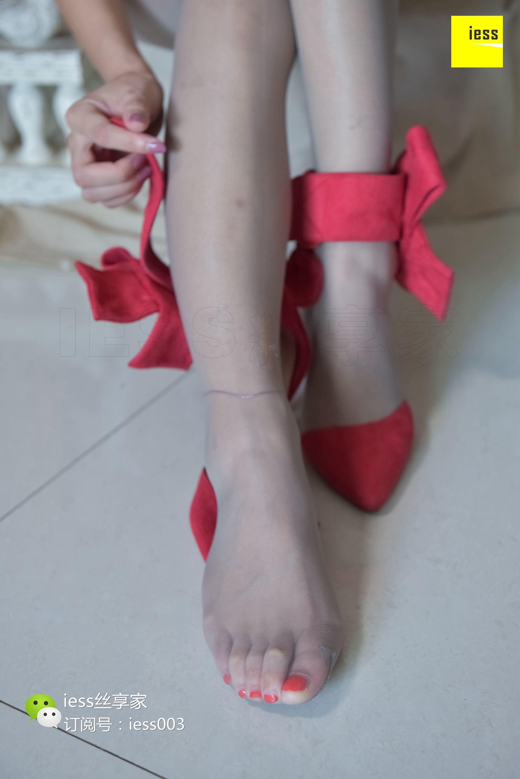 图片[95]-[IESS异思趣向] 2017.10.25 丝享家089：《玩弄破洞灰丝》秋秋 在线浏览 – 速更版-美库