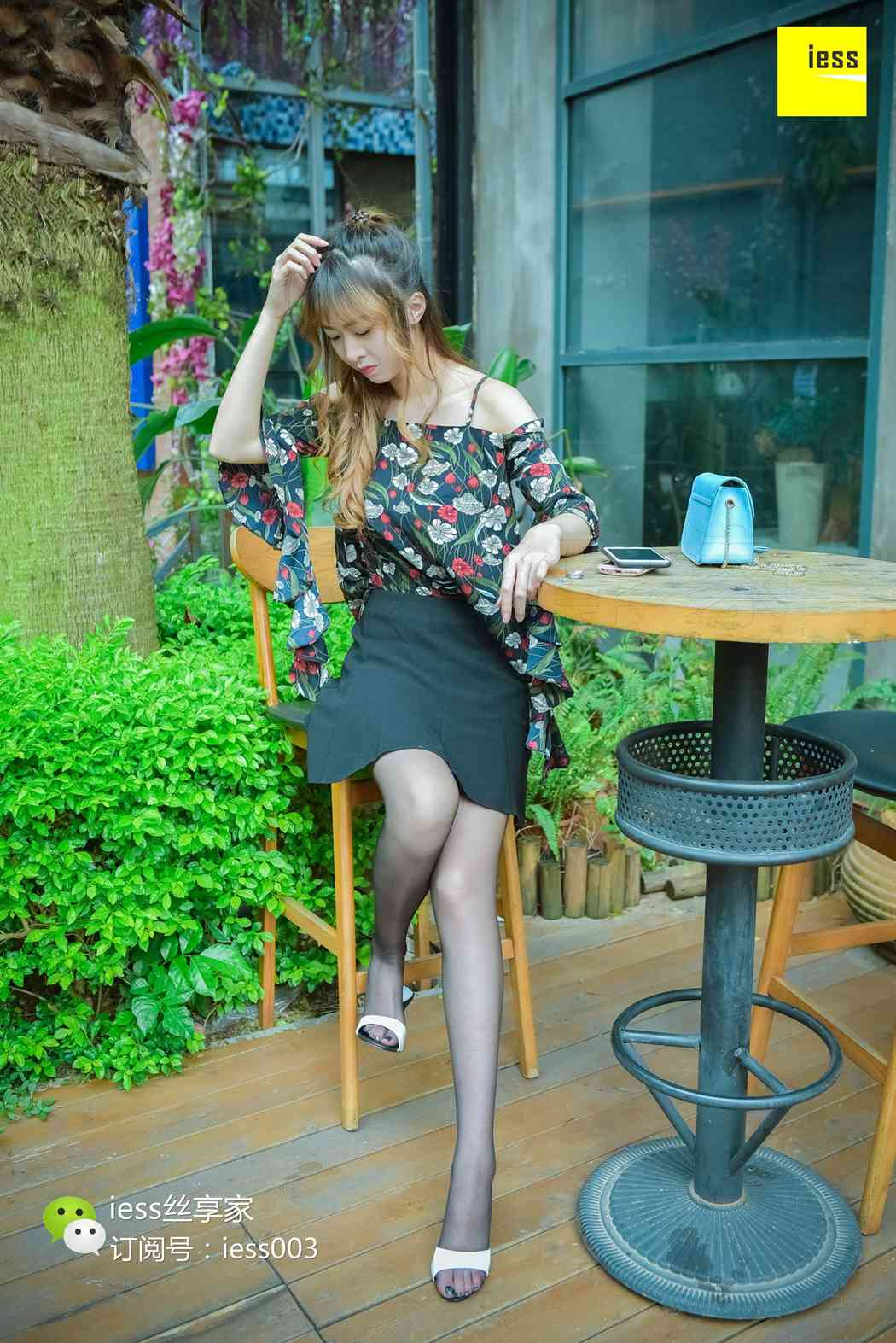 图片[37]-[IESS异思趣向] 2017.11.03 丝享家096：《新晋175高挑黑丝女神》紫紫 在线浏览 – 速更版-美库