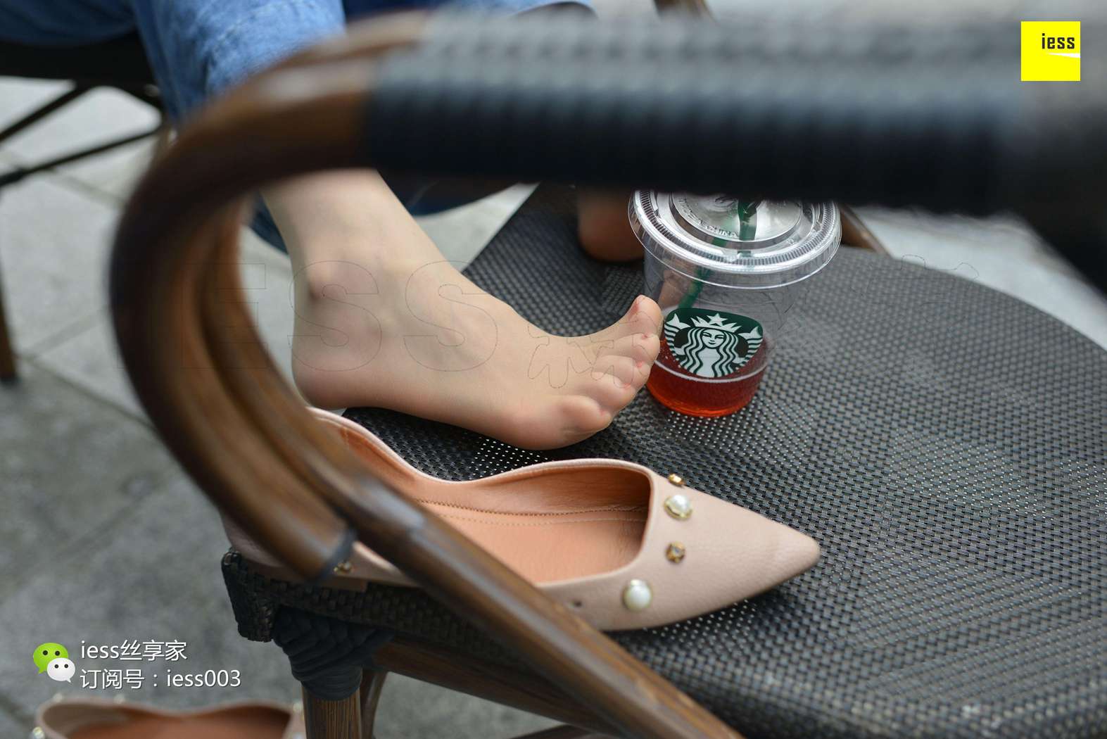 图片[31]-[IESS异思趣向] 2017.11.01 丝享家094：《请放开那杯星巴克》 在线浏览 – 速更版-美库