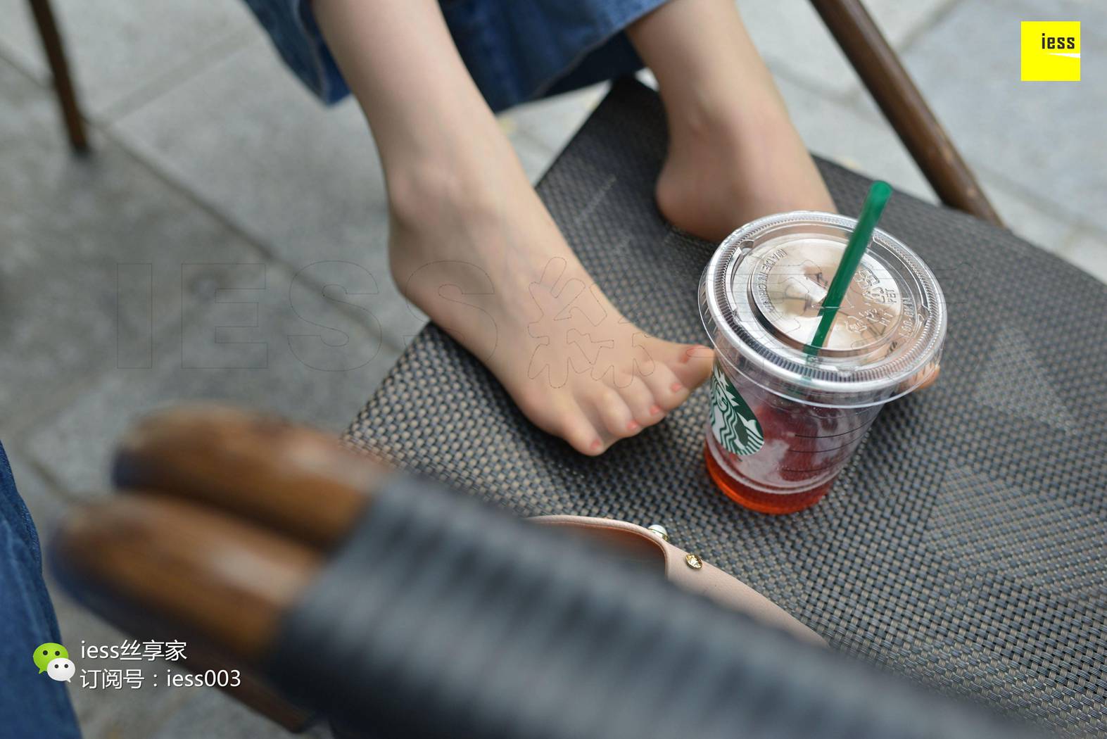 图片[7]-[IESS异思趣向] 2017.11.01 丝享家094：《请放开那杯星巴克》 在线浏览 – 速更版-美库