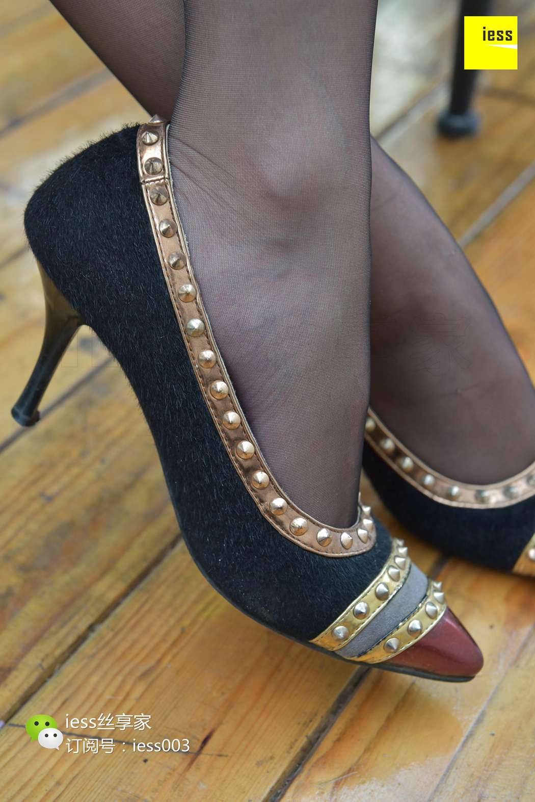 图片[96]-[IESS异思趣向] 2017.10.27 丝享家091：《男友衬衫与黑丝》秋秋 在线浏览 – 速更版-美库