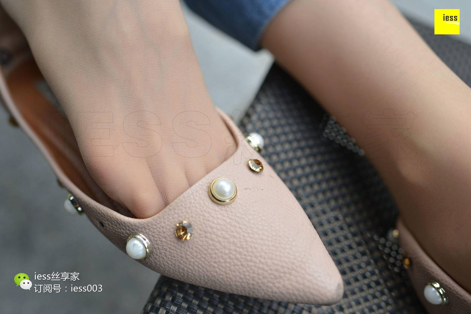 图片[17]-[IESS异思趣向] 2017.11.01 丝享家094：《请放开那杯星巴克》 在线浏览 – 速更版-美库