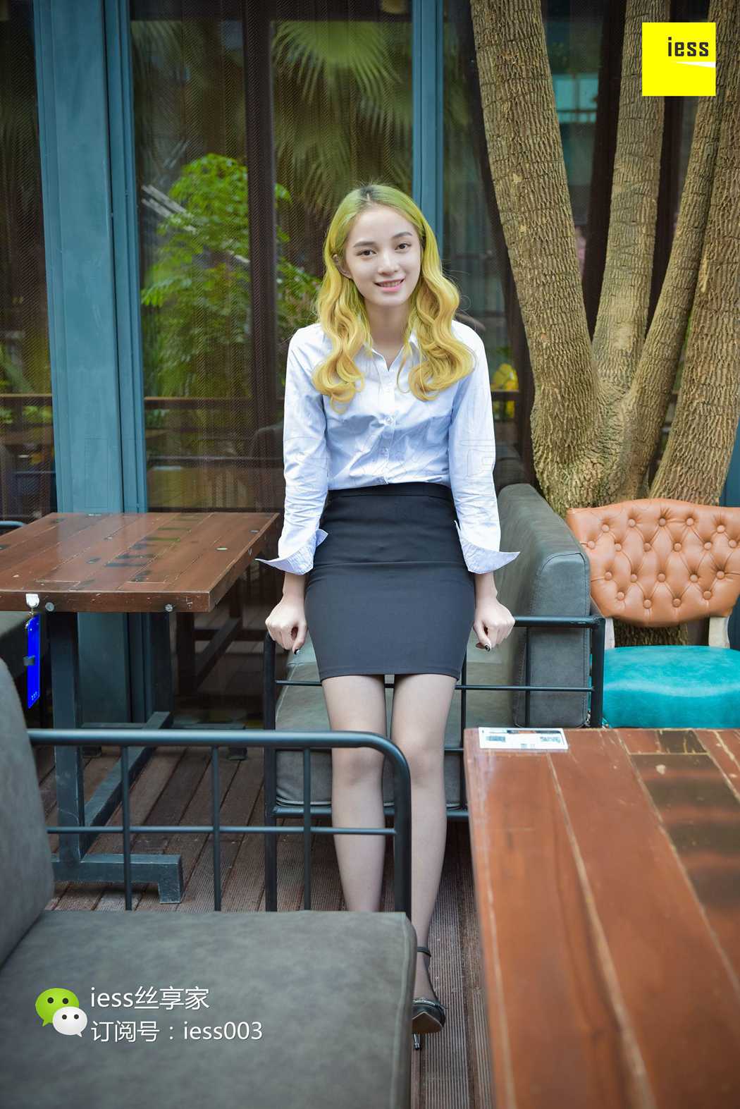 图片[3]-[IESS异思趣向] 2017.11.08 丝享家099：《在职白领本色出演》姗姗 在线浏览 – 速更版-美库