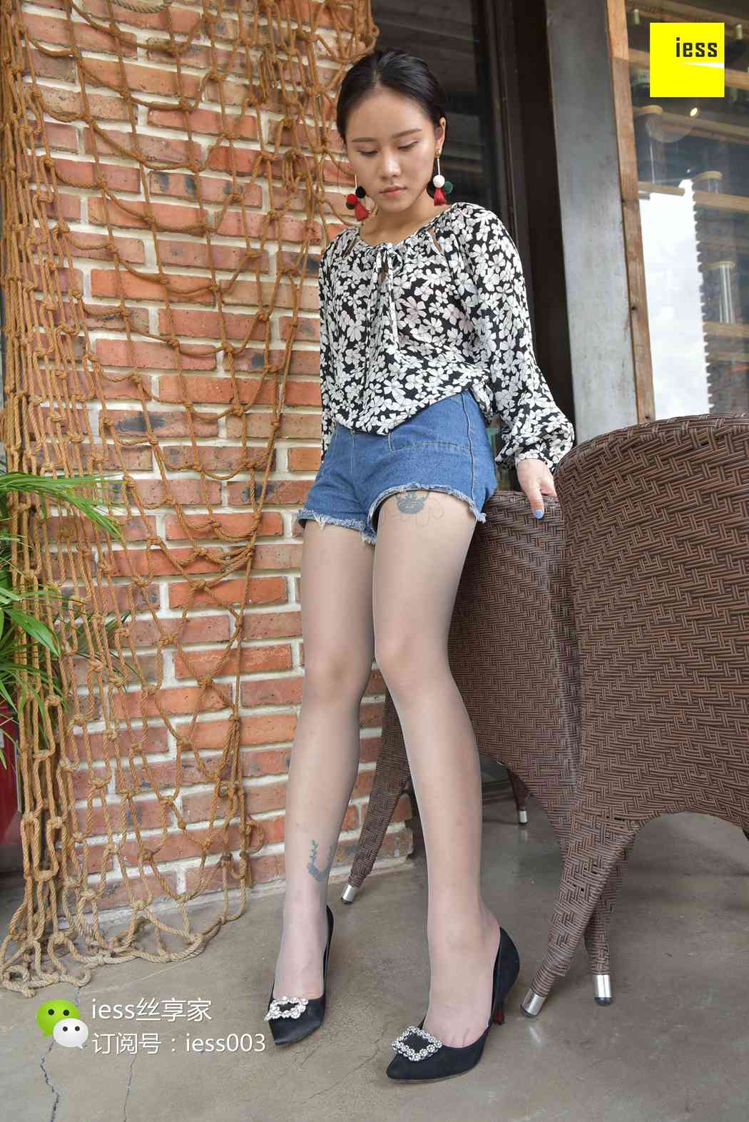 图片[25]-[IESS异思趣向] 2017.11.15 丝享家104：《纹身腿挑逗麻绳》表妹 在线浏览 – 速更版-美库