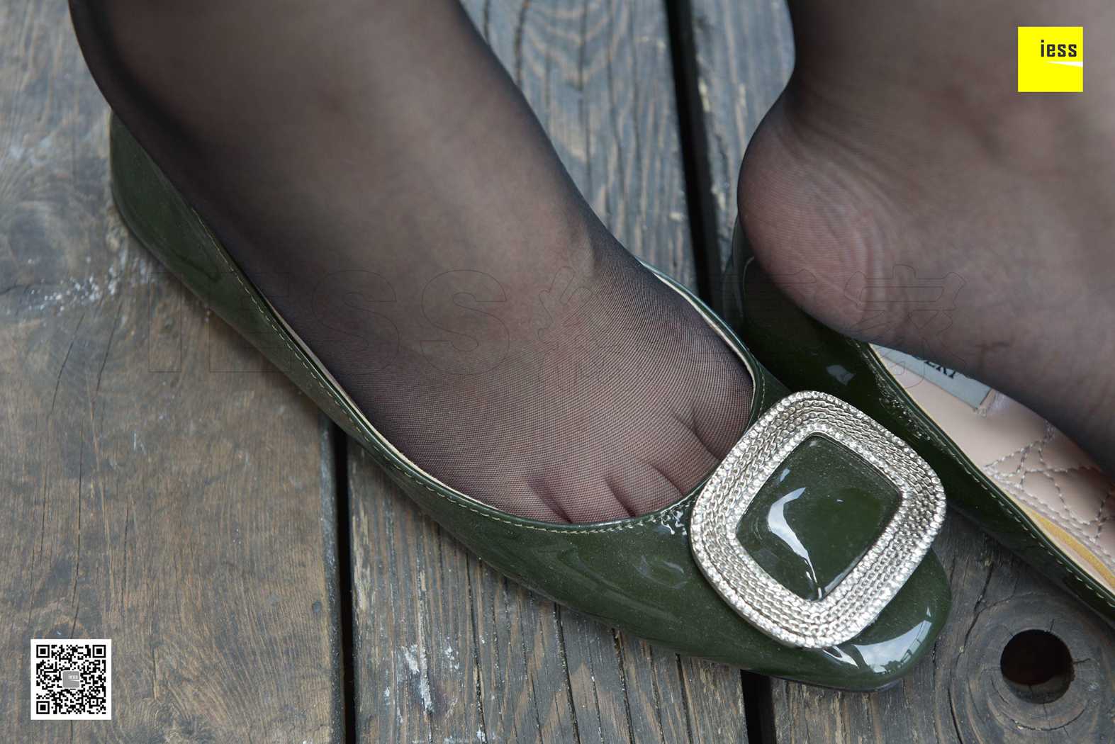 图片[39]-[IESS异思趣向] 2017.11.16 丝享家105：《妹子你还是穿平底鞋吧》紫紫 在线浏览 – 速更版-美库