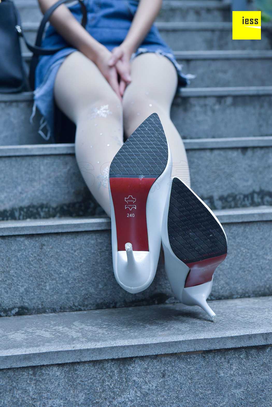 图片[74]-[IESS异思趣向] 2017.11.20 丝享家107：《水晶白色丝袜》晶晶 在线浏览 – 速更版-美库