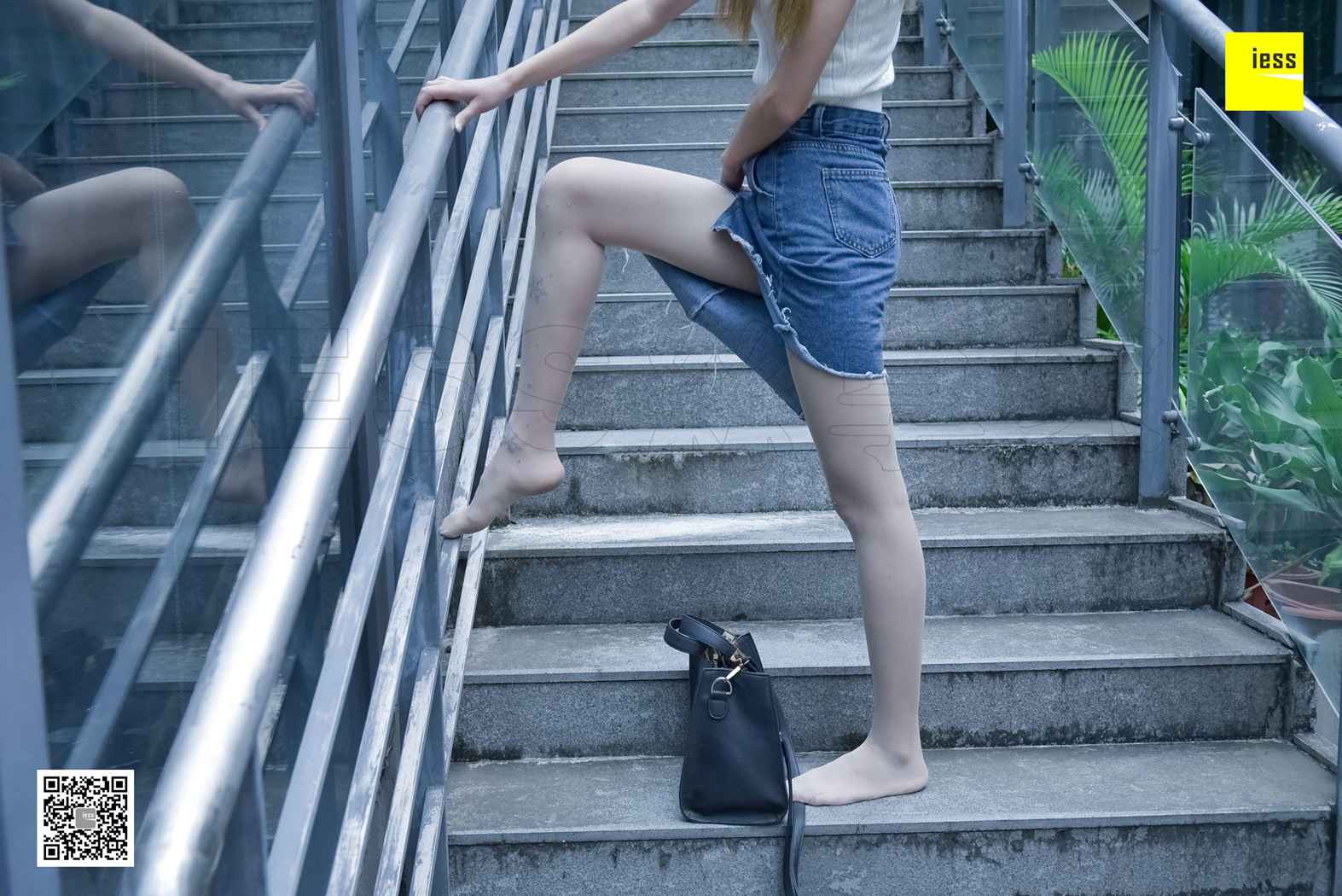 图片[53]-[IESS异思趣向] 2017.11.20 丝享家107：《水晶白色丝袜》晶晶 在线浏览 – 速更版-美库