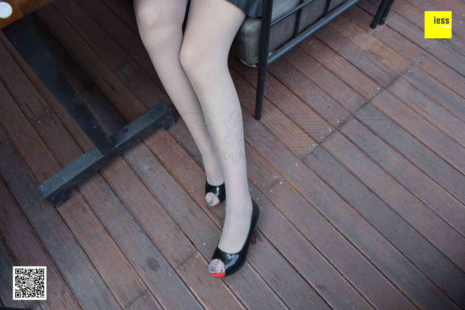 图片[84]-[IESS异思趣向] 2017.11.28 丝享家113：《鱼嘴漆皮高跟》紫紫 在线浏览 – 速更版-美库