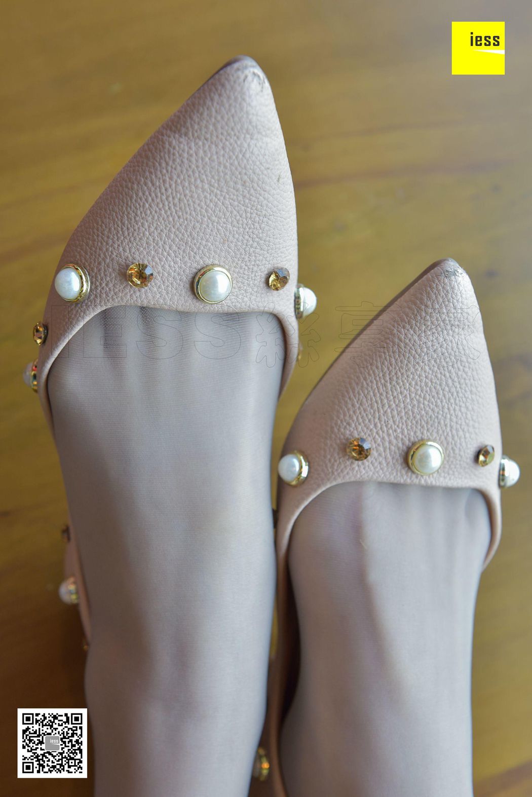 图片[92]-[IESS异思趣向] 2017.12.01 丝享家116：《黄发美女的灰丝平底鞋》姗姗 在线浏览 – 速更版-美库