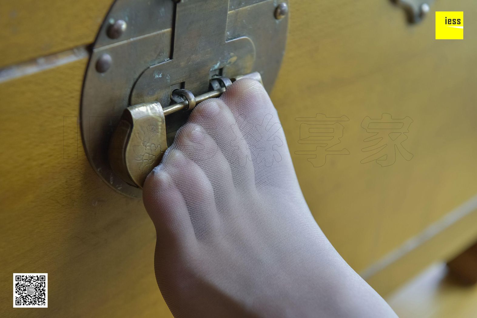 图片[46]-[IESS异思趣向] 2017.12.01 丝享家116：《黄发美女的灰丝平底鞋》姗姗 在线浏览 – 速更版-美库