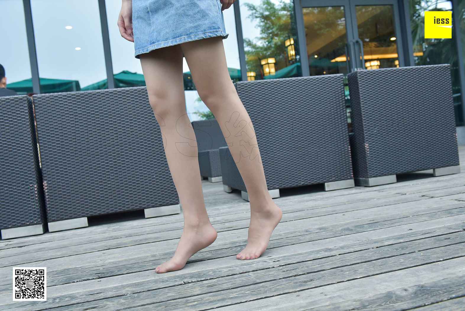 图片[47]-[IESS异思趣向] 2017.11.29 丝享家114：《毛茸茸绑带凉鞋》晶晶 在线浏览 – 速更版-美库