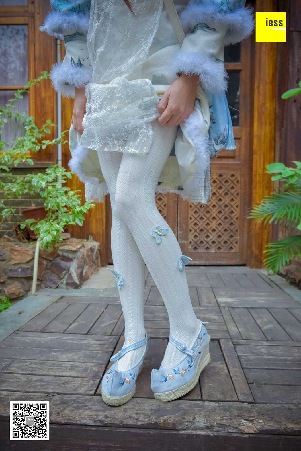 图片[3]-[IESS异思趣向] 2017.12.11 丝享家122：木木《汉服绣花鞋白色袜》 在线浏览 – 速更版-美库