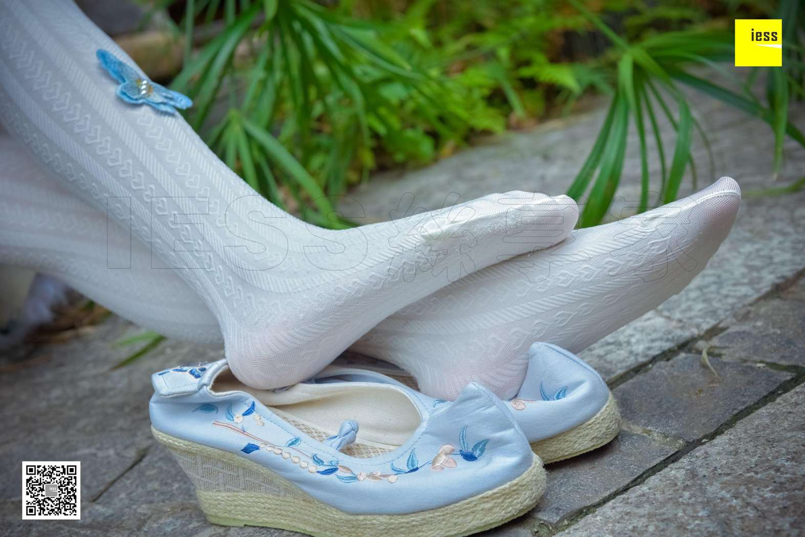 图片[13]-[IESS异思趣向] 2017.12.11 丝享家122：木木《汉服绣花鞋白色袜》 在线浏览 – 速更版-美库