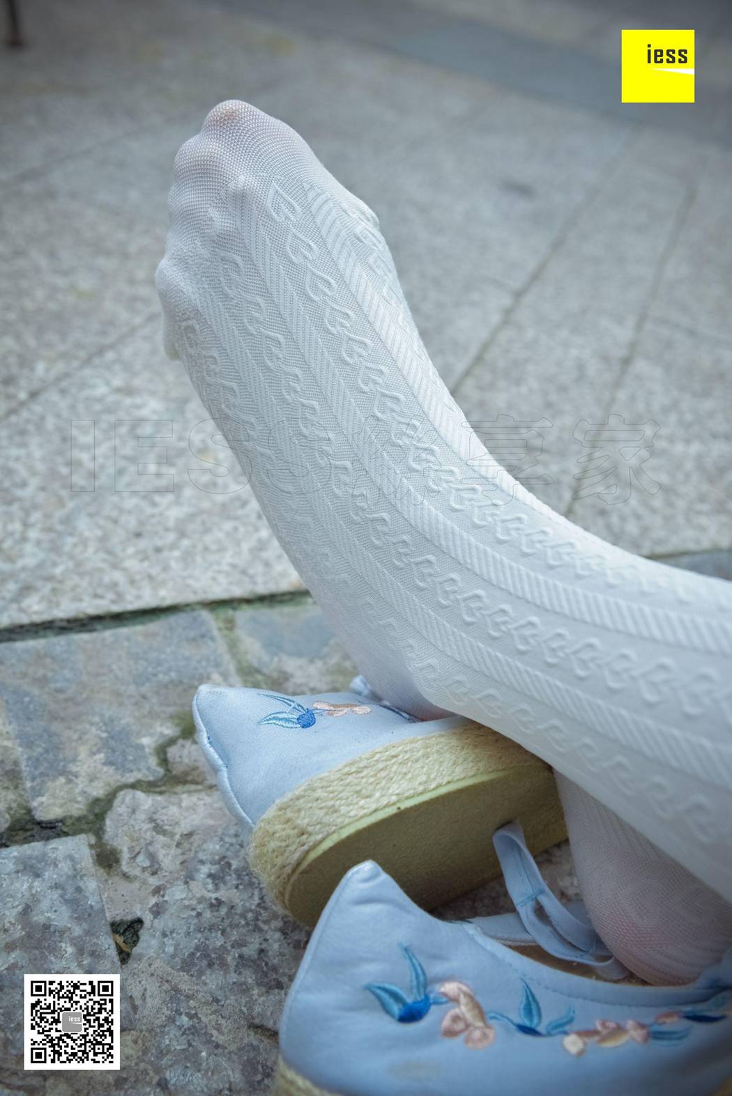 图片[52]-[IESS异思趣向] 2017.12.11 丝享家122：木木《汉服绣花鞋白色袜》 在线浏览 – 速更版-美库