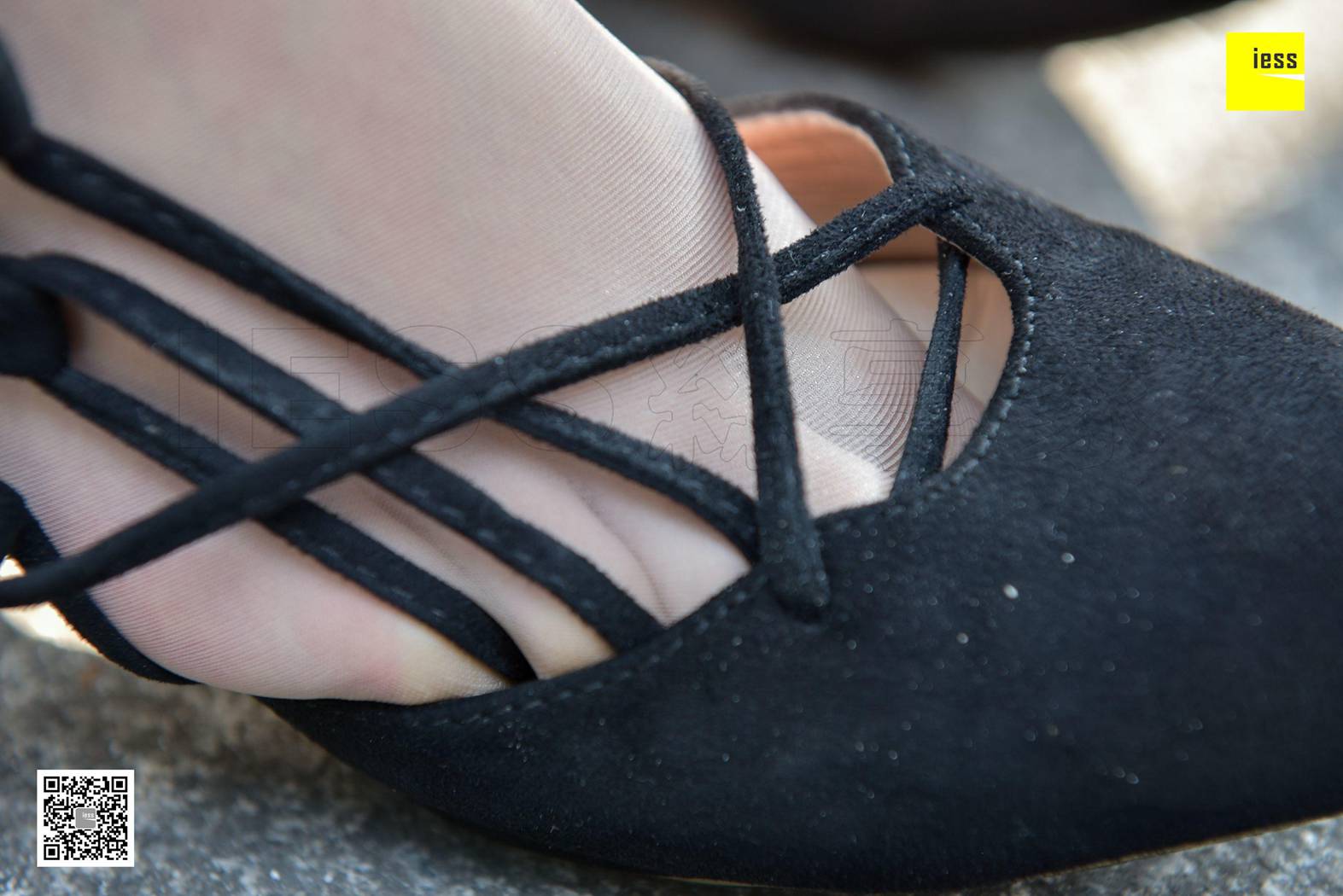 图片[44]-[IESS异思趣向] 2017.12.08 丝享家121：《阳光映在肉丝高跟上》紫紫 在线浏览 – 速更版-美库