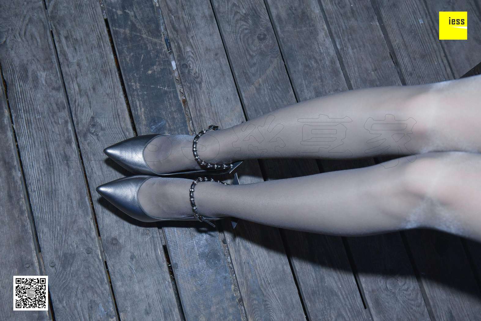 图片[82]-[IESS异思趣向] 2017.12.12 丝享家123：《闪光灯下的灰丝》晶晶 在线浏览 – 速更版-美库