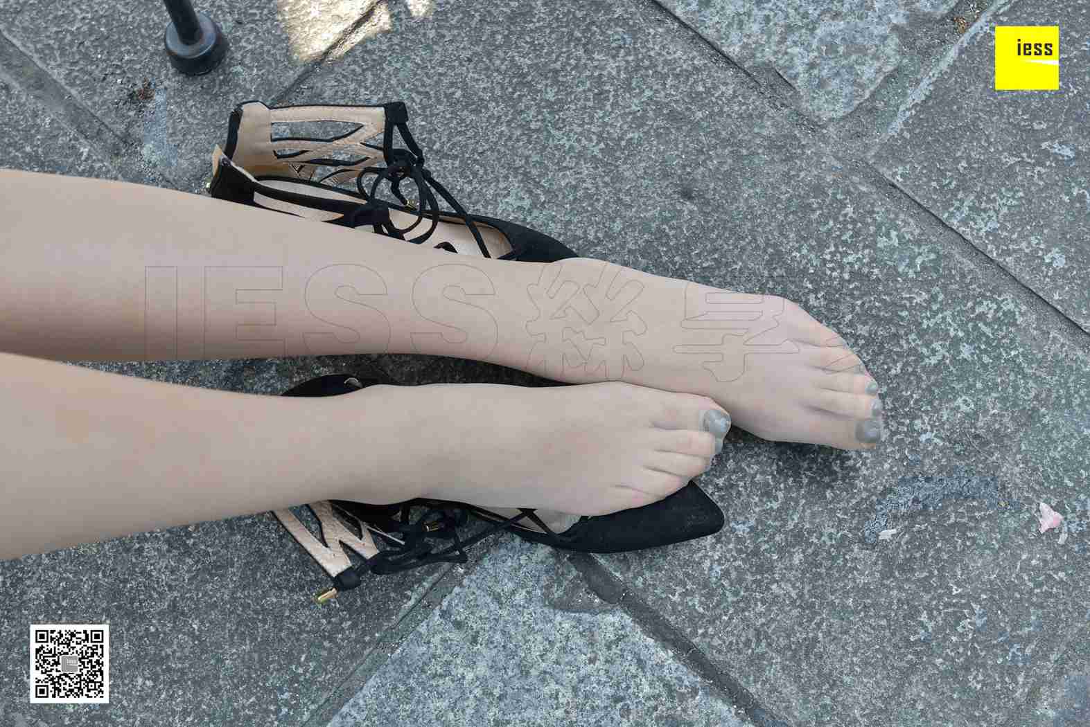 图片[97]-[IESS异思趣向] 2017.12.08 丝享家121：《阳光映在肉丝高跟上》紫紫 在线浏览 – 速更版-美库