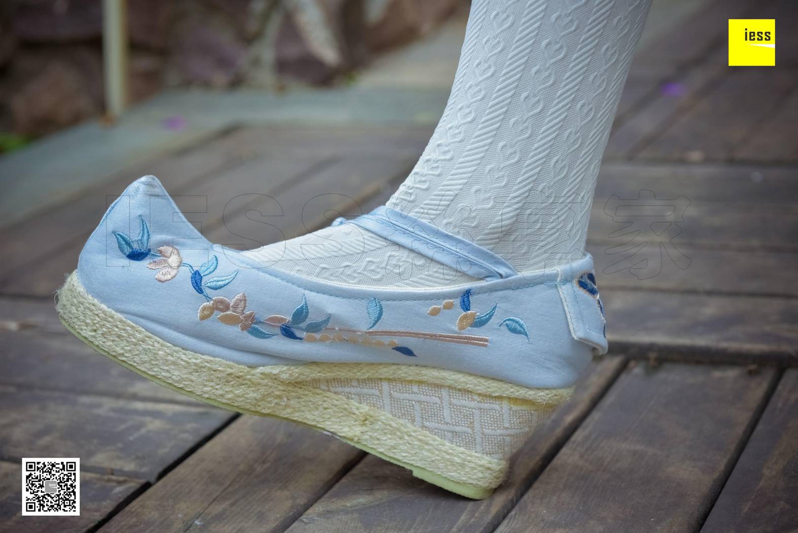 图片[64]-[IESS异思趣向] 2017.12.11 丝享家122：木木《汉服绣花鞋白色袜》 在线浏览 – 速更版-美库