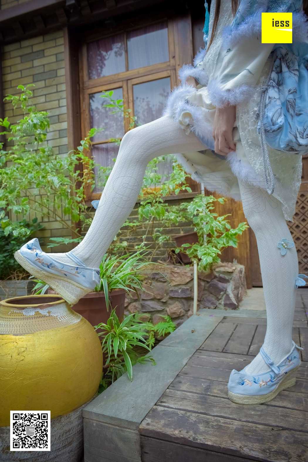 图片[74]-[IESS异思趣向] 2017.12.11 丝享家122：木木《汉服绣花鞋白色袜》 在线浏览 – 速更版-美库