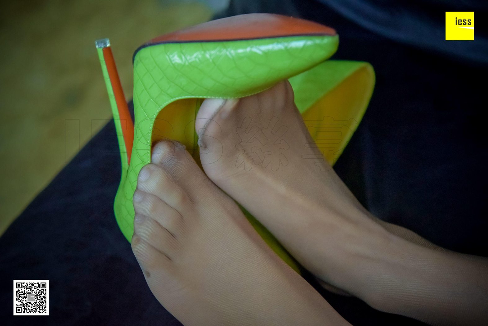 图片[35]-[IESS异思趣向] 2017.12.20 丝享家129：《木木的草木绿高跟》木木 在线浏览 – 速更版-美库