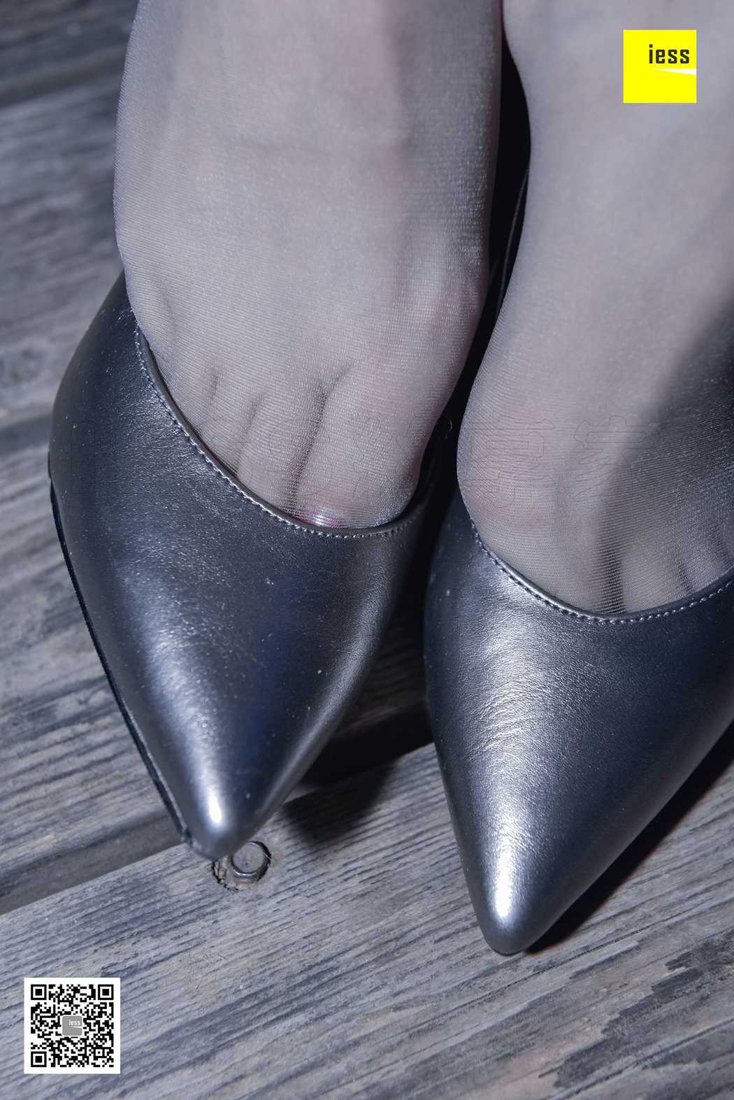 图片[34]-[IESS异思趣向] 2017.12.12 丝享家123：《闪光灯下的灰丝》晶晶 在线浏览 – 速更版-美库