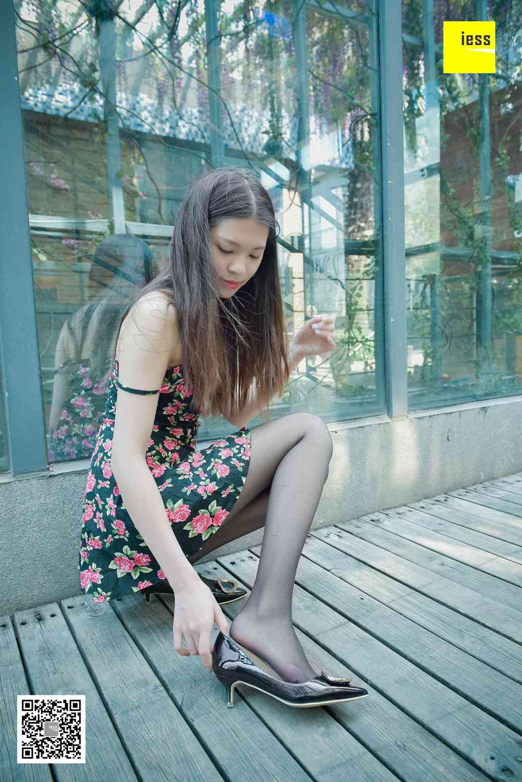 图片[6]-[IESS异思趣向] 2017.12.14 丝享家125：《小碎花与黑丝》七七 在线浏览 – 速更版-美库