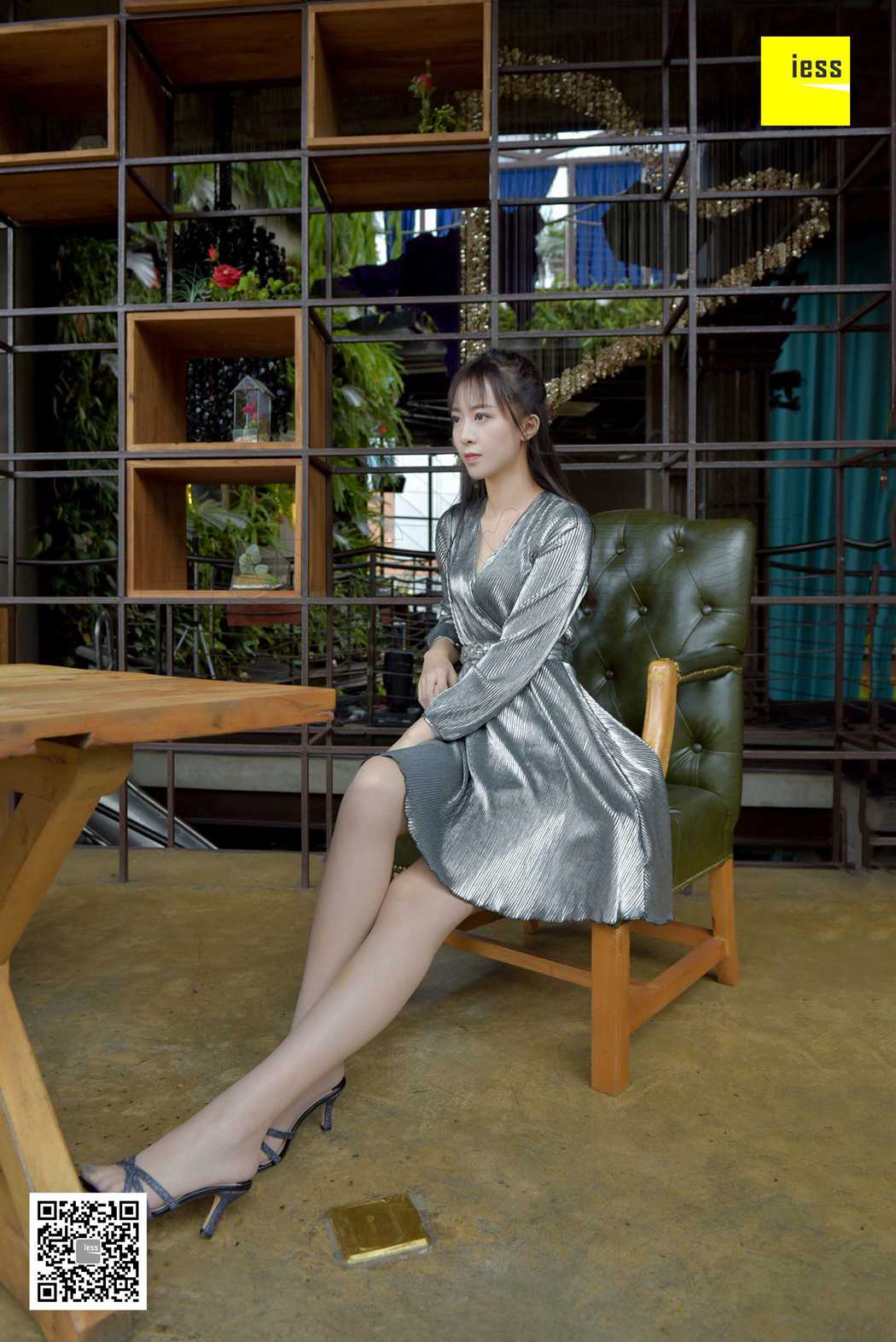 图片[95]-[IESS异思趣向] 2018.01.03 丝享家140：《透白美腿凉鞋肉丝》紫紫 在线浏览 – 速更版-美库