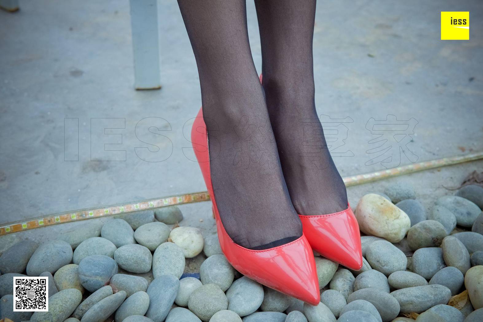 图片[30]-[IESS异思趣向] 2018.01.03 丝享家139：《脚尖加固黑丝》木木 在线浏览 – 速更版-美库