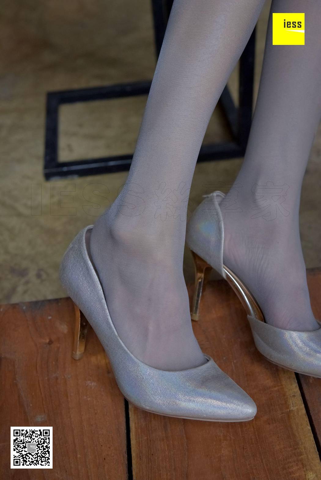 图片[83]-[IESS异思趣向] 2018.01.16 丝享家149：《超直铅笔腿灰丝》永英 在线浏览 – 速更版-美库