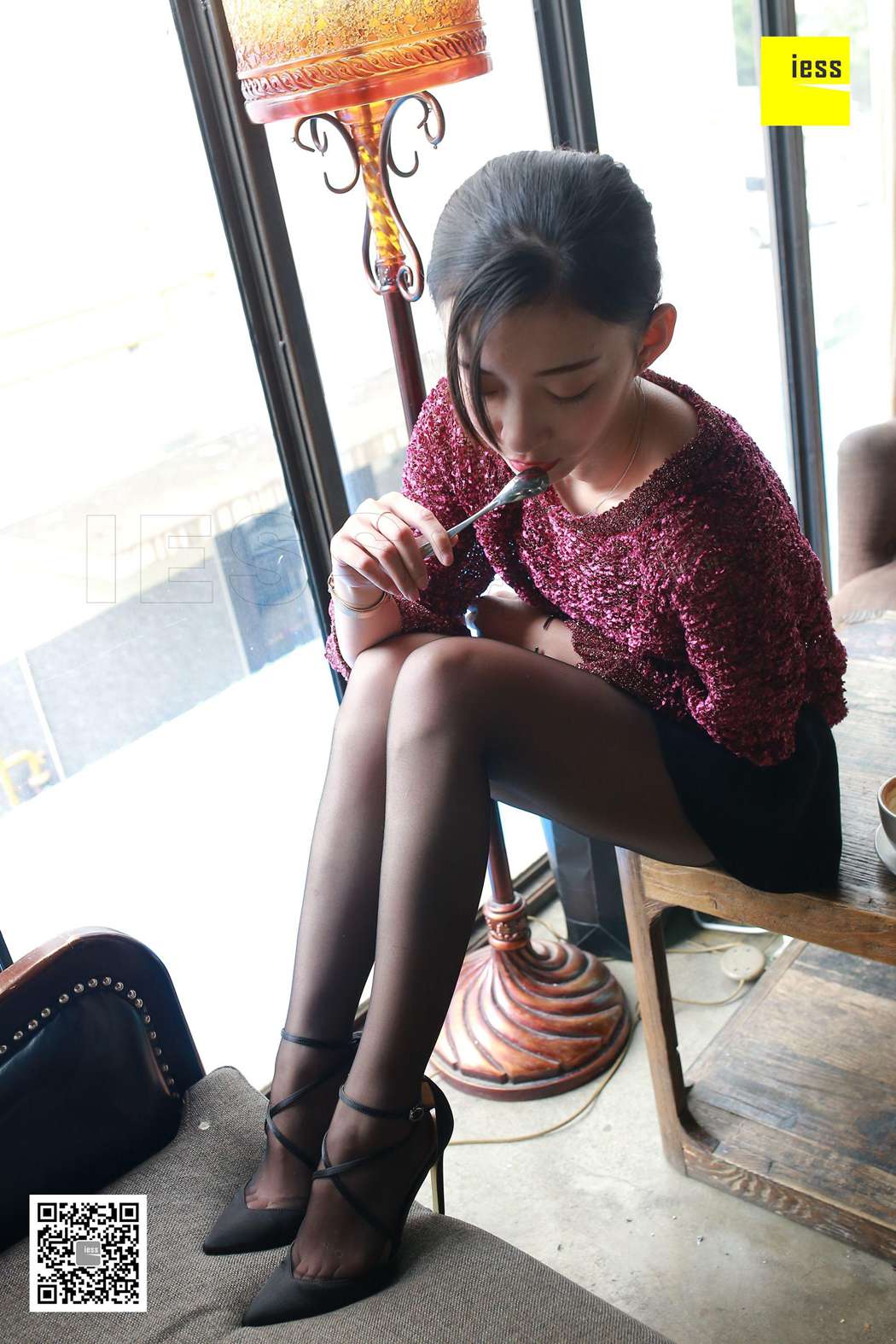 图片[61]-[IESS异思趣向] 2018.01.16 丝享家148：《秀色可餐的黑丝》秋秋 在线浏览 – 速更版-美库