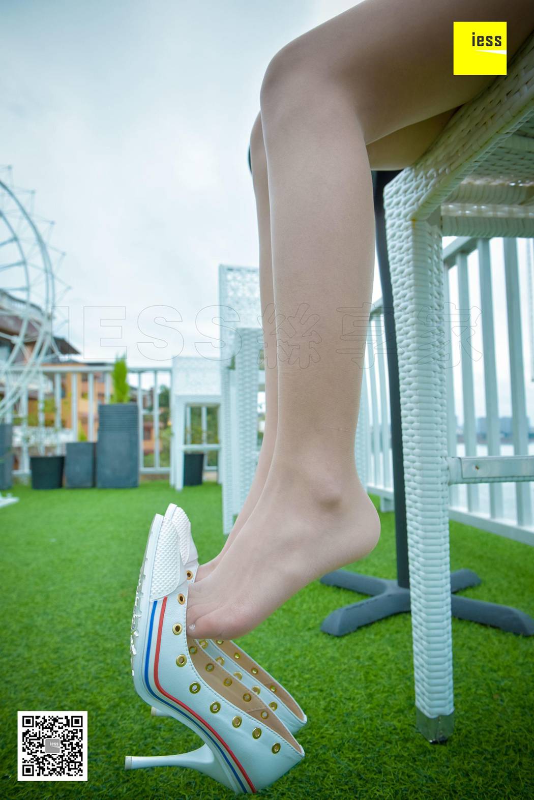 图片[99]-[IESS异思趣向] 2018.01.11 丝享家145：君君《运动风高跟肉丝》 在线浏览 – 速更版-美库