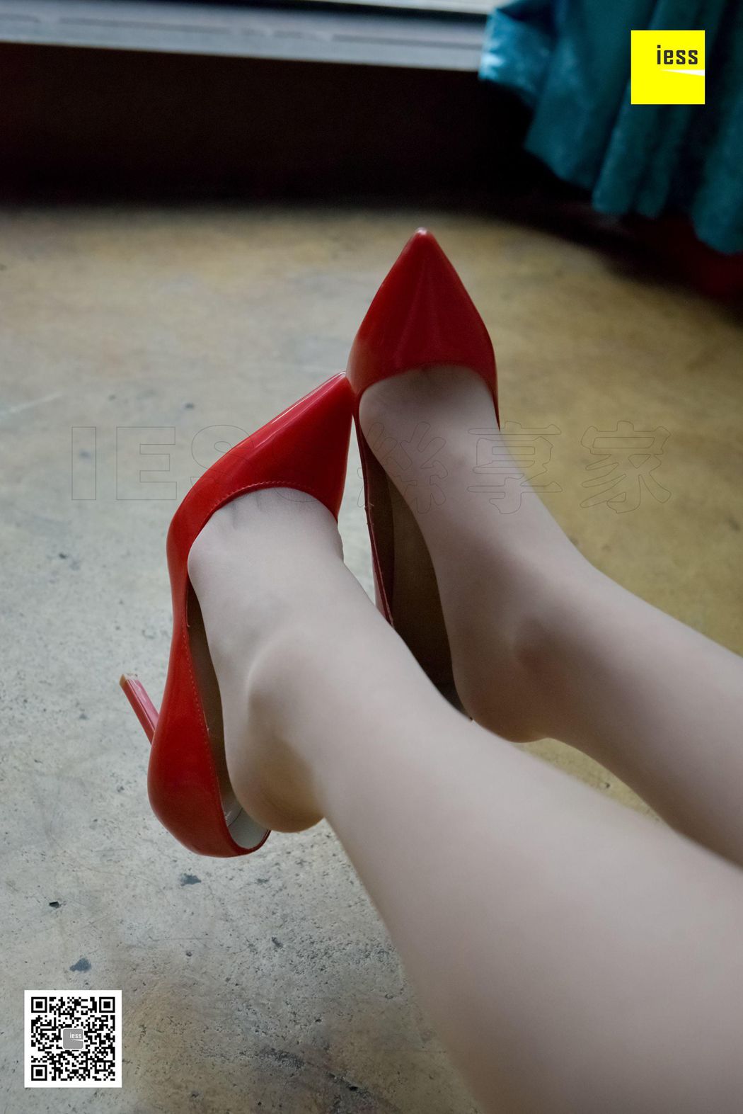 图片[36]-[IESS异思趣向] 2018.01.12 丝享家146：《防滑底肉丝红色高跟》 在线浏览 – 速更版-美库