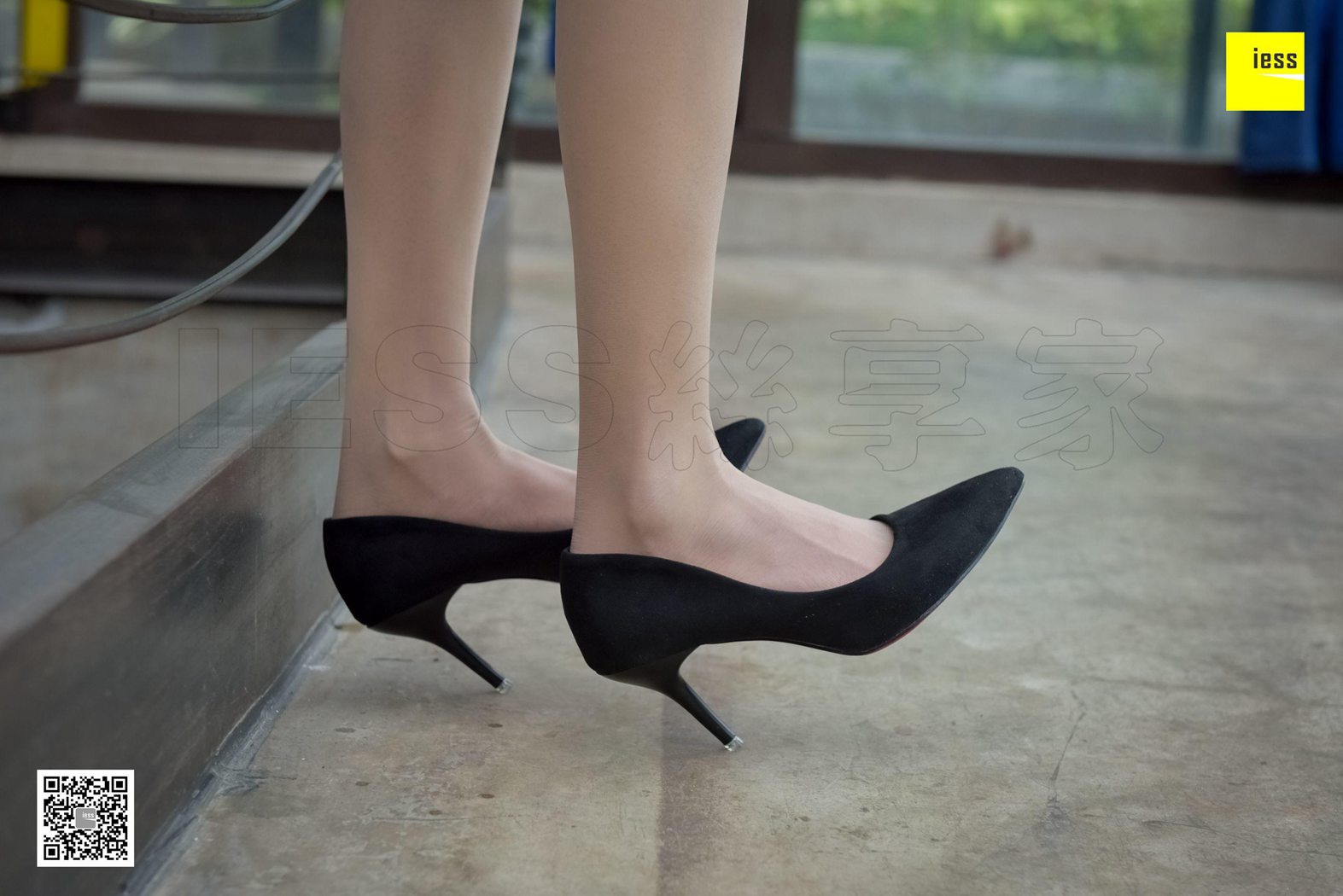 图片[82]-[IESS异思趣向] 2018.01.07 丝享家142：《软妹肉丝小细腿》新模 在线浏览 – 速更版-美库