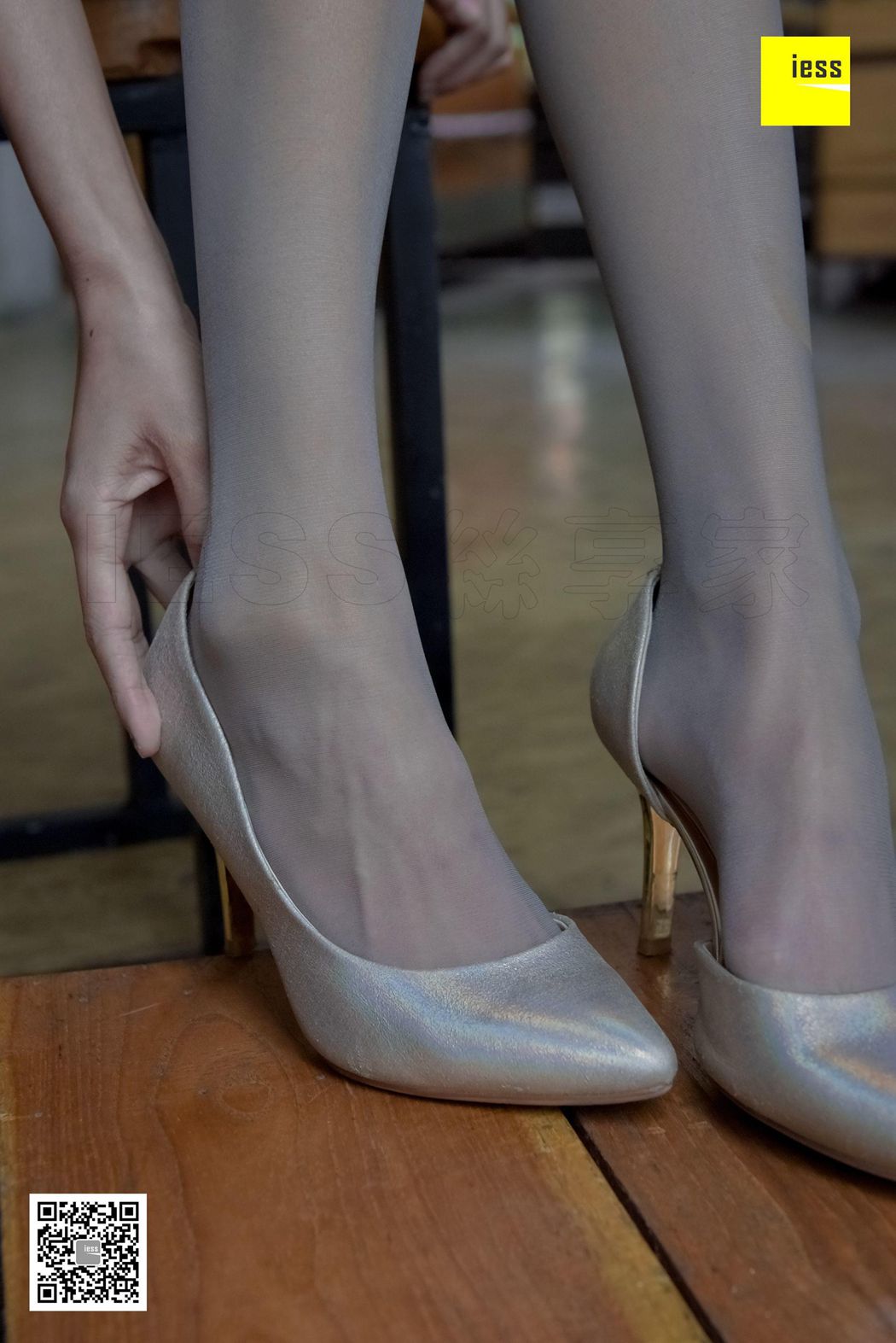 图片[58]-[IESS异思趣向] 2018.01.16 丝享家149：《超直铅笔腿灰丝》永英 在线浏览 – 速更版-美库