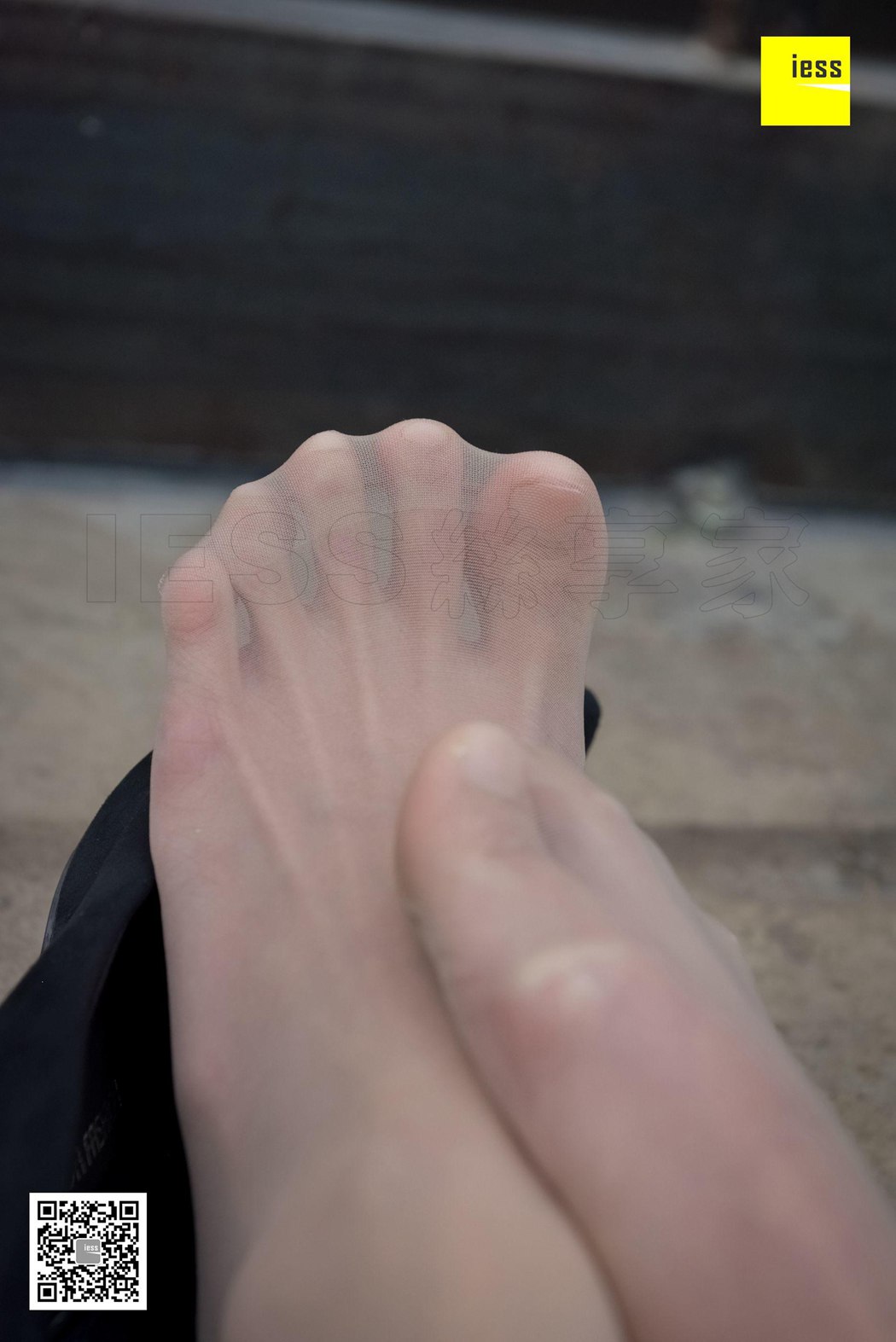 图片[91]-[IESS异思趣向] 2018.01.07 丝享家142：《软妹肉丝小细腿》新模 在线浏览 – 速更版-美库