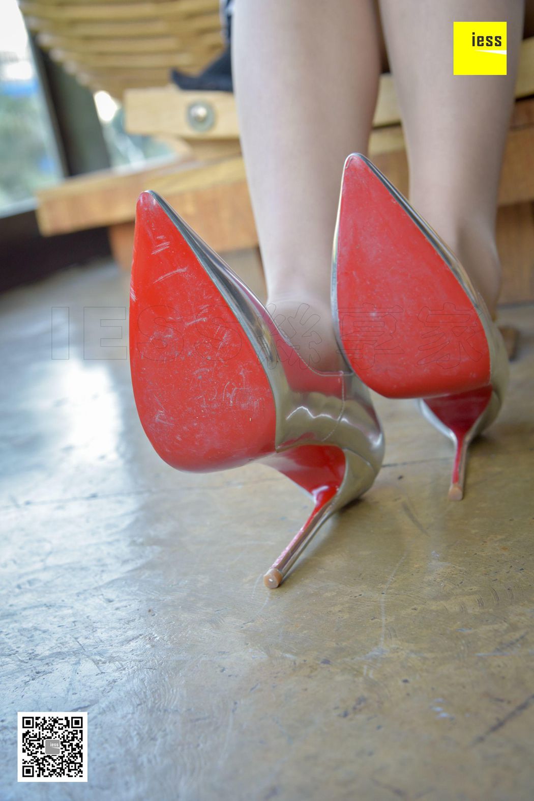 图片[46]-[IESS异思趣向] 2018.01.14 丝享家147：《银色超高细跟肉丝》来来 在线浏览 – 速更版-美库