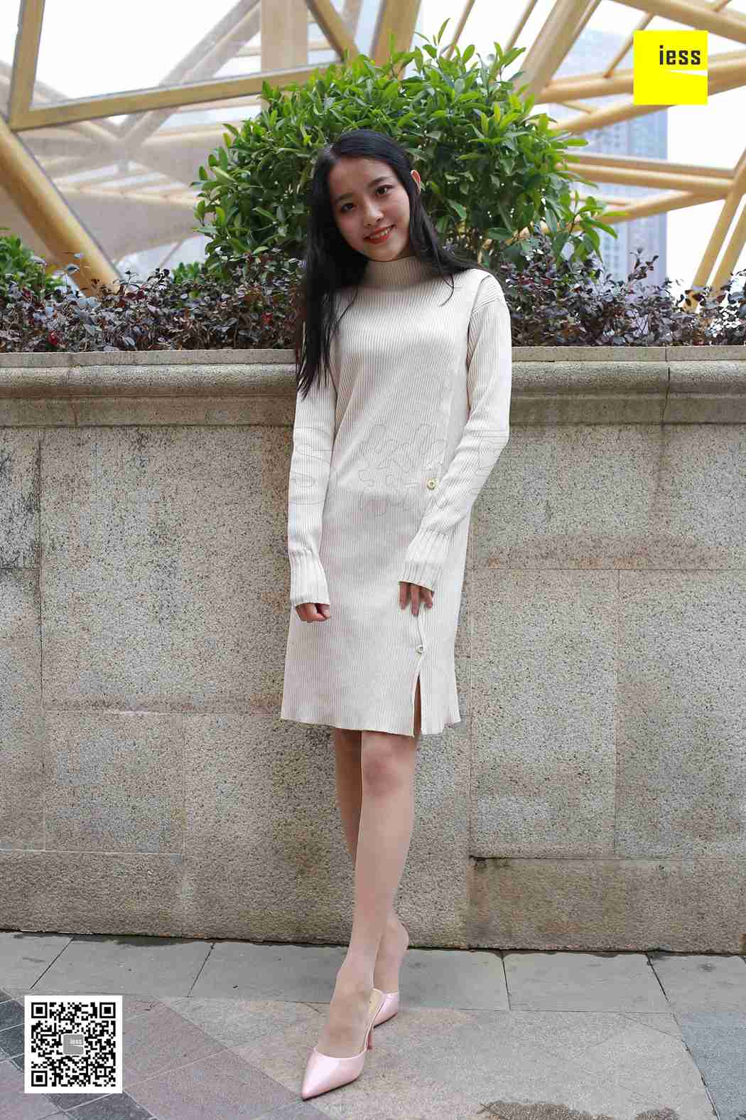 [IESS异思趣向] 2018.01.19 丝享家151：婉萍 《婉萍街拍肉丝》 在线浏览 – 图云谷-图云谷