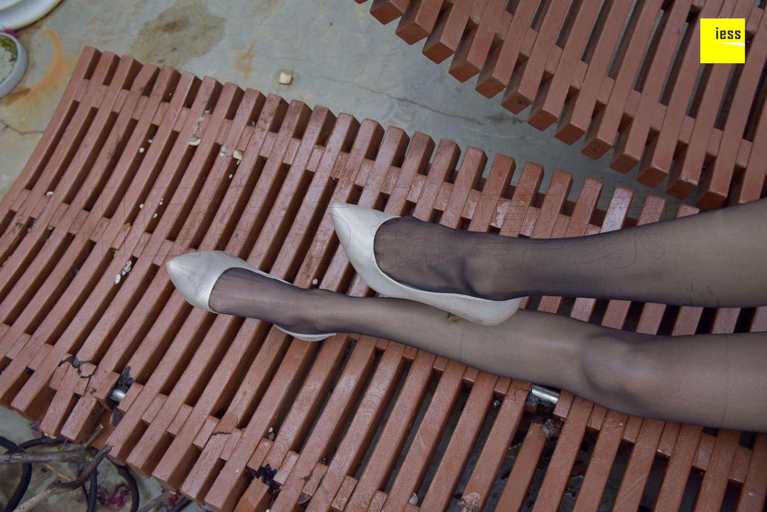 图片[52]-[IESS异思趣向] 2018.02.01 丝享家160：《雨后的黑丝》永英 在线浏览 – 速更版-美库