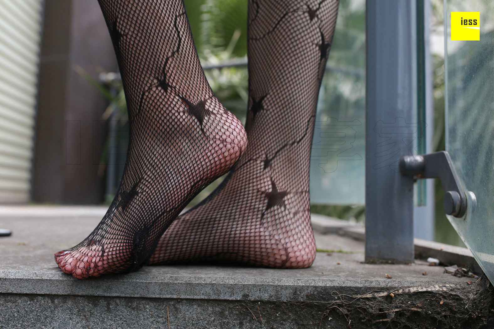 图片[38]-[IESS异思趣向] 2018.01.29 丝享家158：《星星网袜与短靴》紫紫 在线浏览 – 速更版-美库