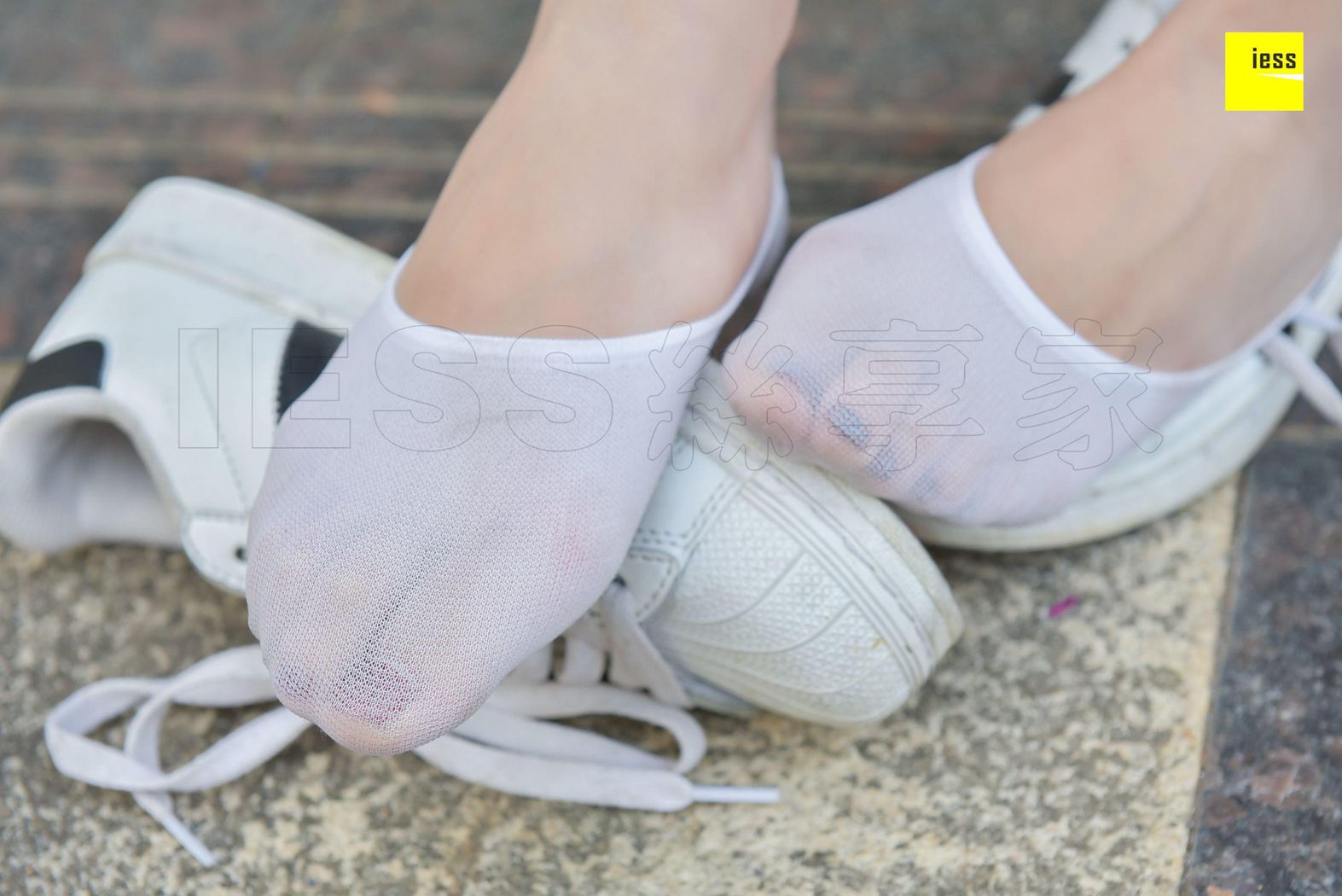 图片[74]-[IESS异思趣向] 2018.01.31 丝享家159：《卫衣与白色船袜》七七 在线浏览 – 速更版-美库