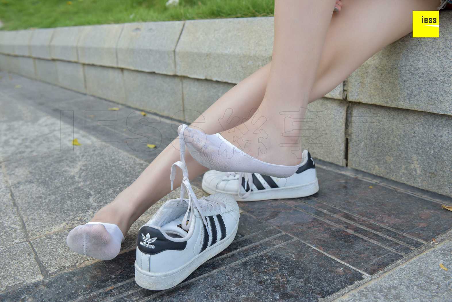 图片[15]-[IESS异思趣向] 2018.01.31 丝享家159：《卫衣与白色船袜》七七 在线浏览 – 速更版-美库