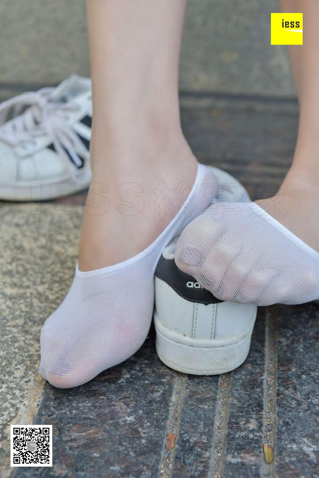 图片[41]-[IESS异思趣向] 2018.01.31 丝享家159：《卫衣与白色船袜》七七 在线浏览 – 速更版-美库