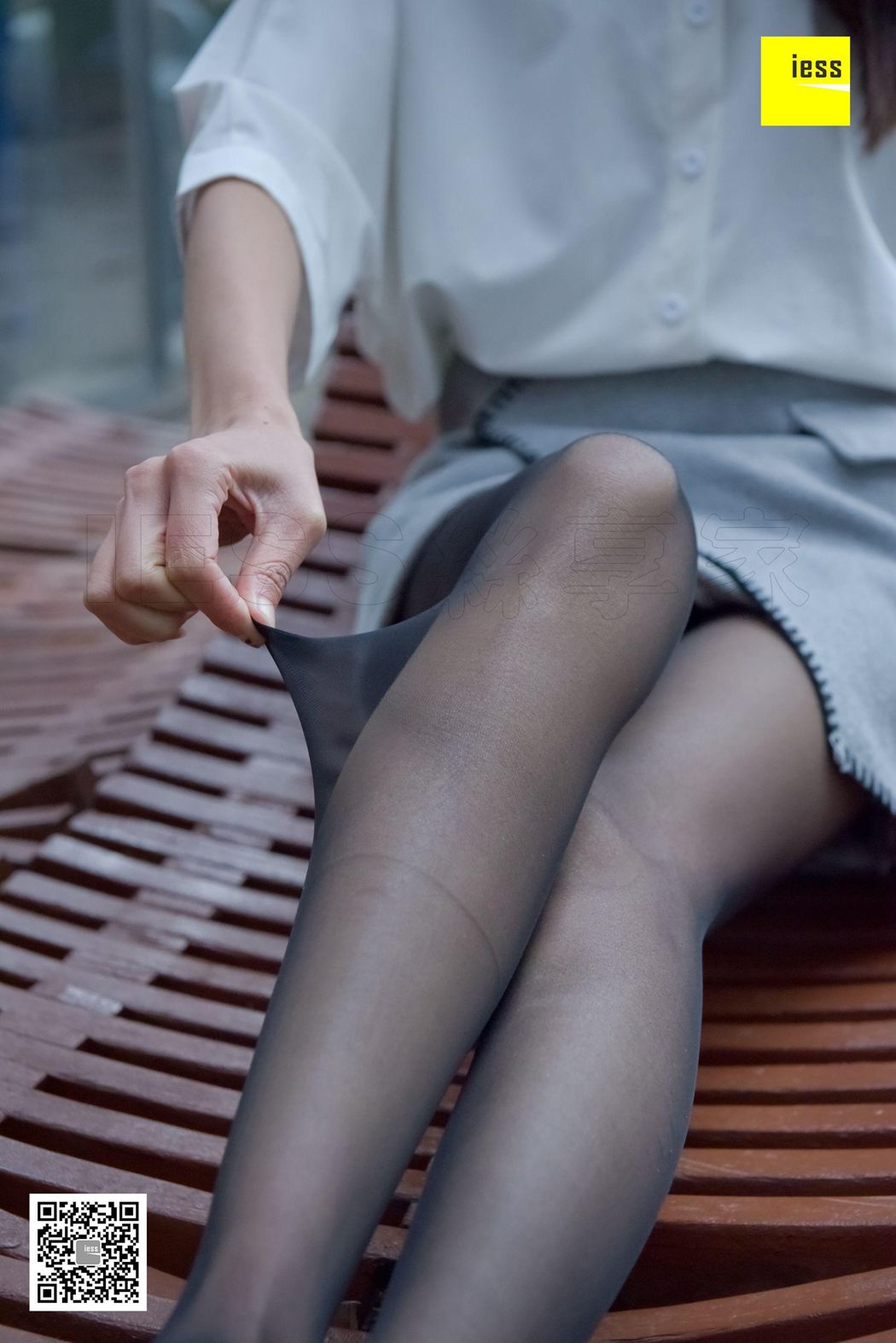 图片[18]-[IESS异思趣向] 2018.02.01 丝享家160：《雨后的黑丝》永英 在线浏览 – 速更版-美库