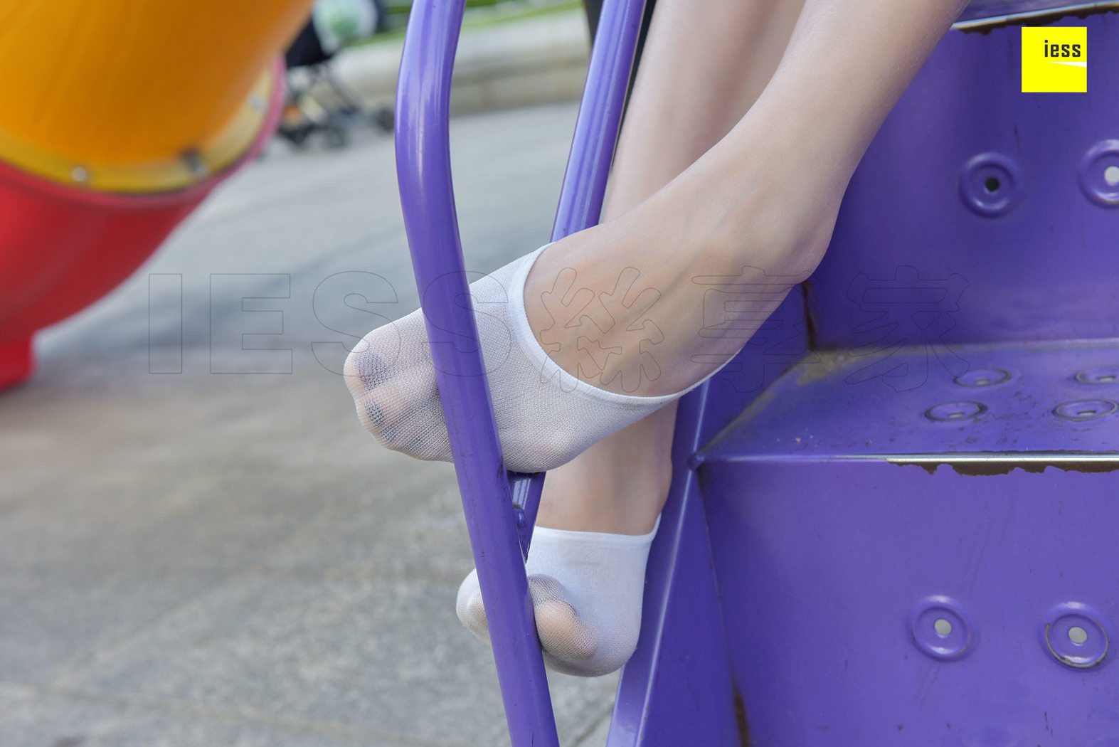 图片[27]-[IESS异思趣向] 2018.01.31 丝享家159：《卫衣与白色船袜》七七 在线浏览 – 速更版-美库