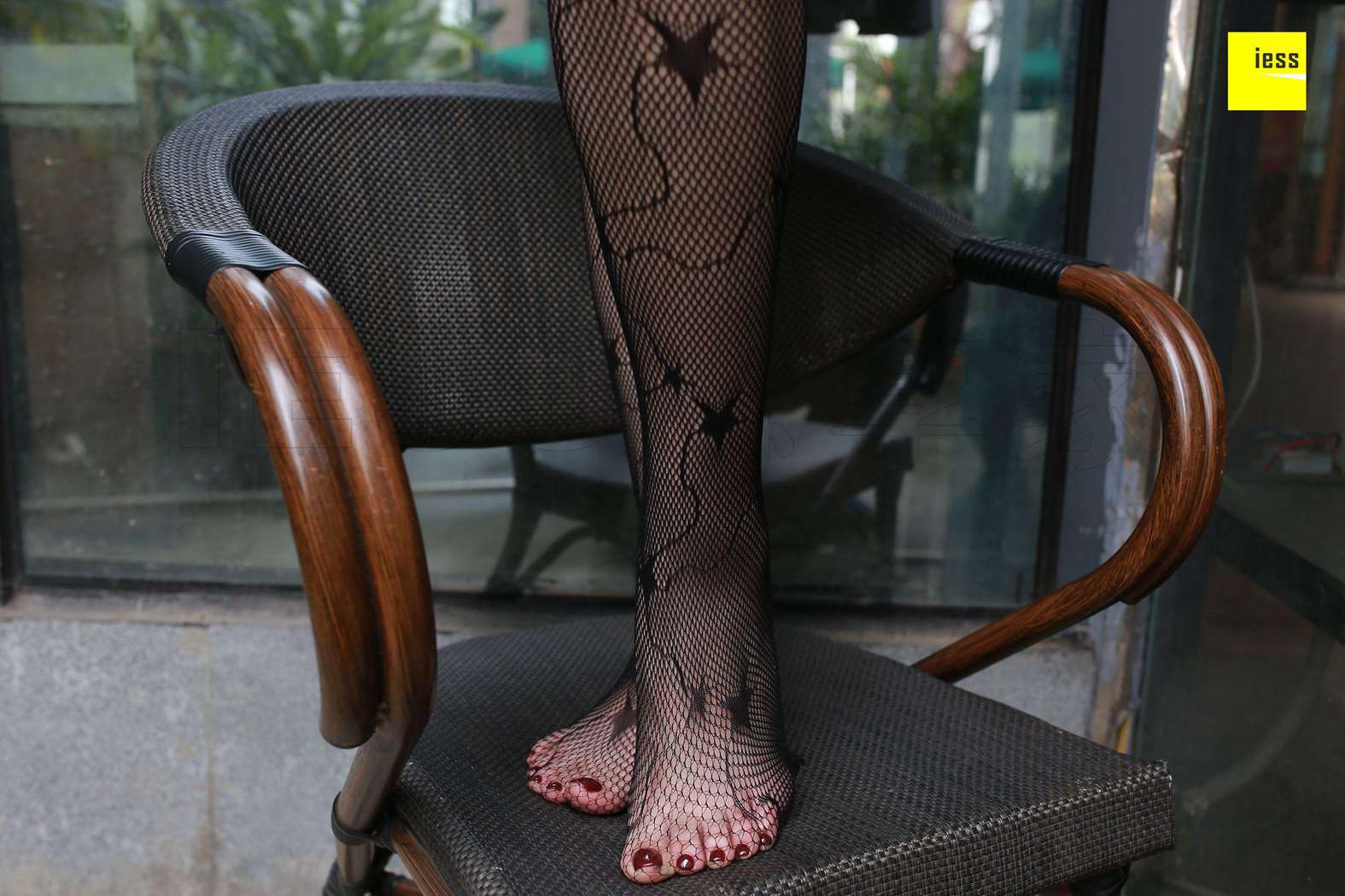 图片[99]-[IESS异思趣向] 2018.01.29 丝享家158：《星星网袜与短靴》紫紫 在线浏览 – 速更版-美库