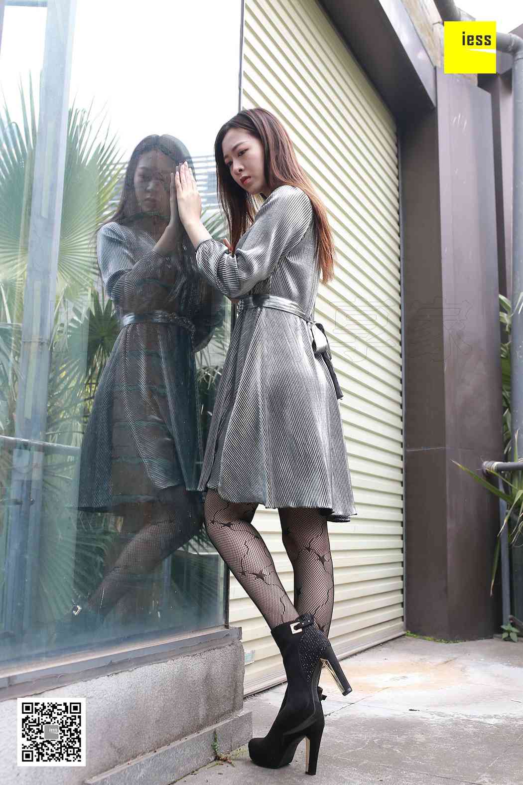 图片[69]-[IESS异思趣向] 2018.01.29 丝享家158：《星星网袜与短靴》紫紫 在线浏览 – 速更版-美库