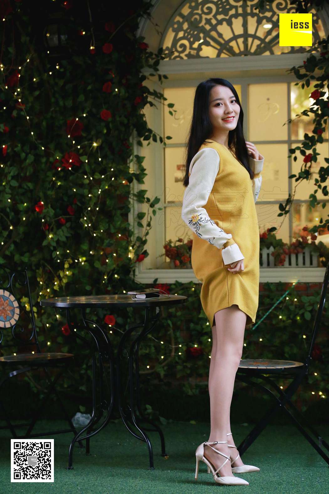 图片[82]-[IESS异思趣向] 2018.02.20 丝享家173：婉萍《婉萍街拍肉丝》在线浏览 – 速更版-美库